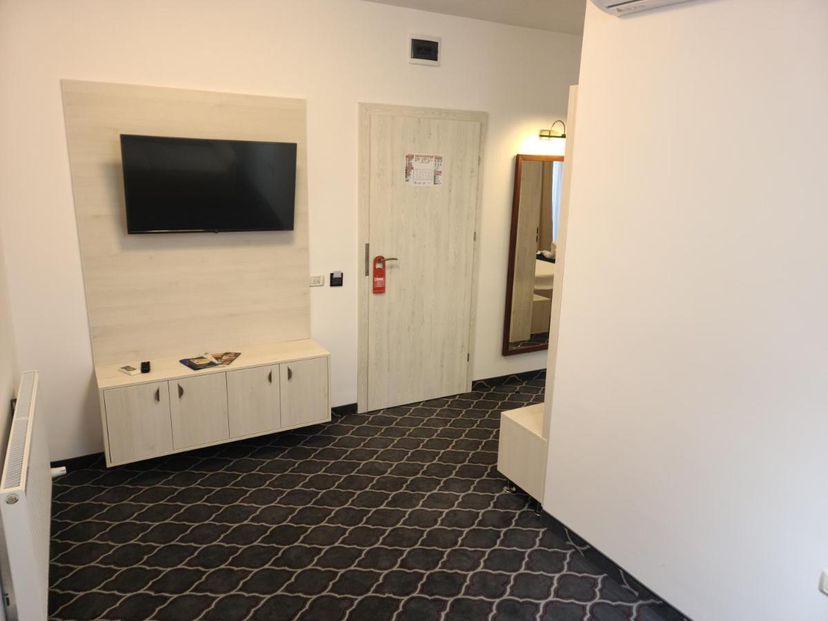 Eros Beach Resort Năvodari Εξωτερικό φωτογραφία